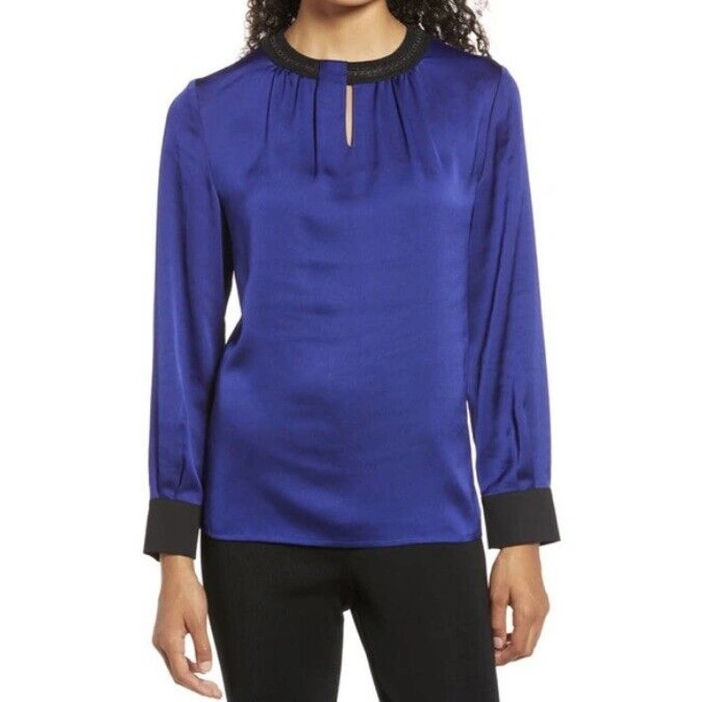 B678 NWT Ming Wang Keyhole Knit Trim Detail Crept De Chine Blouse. Lunar Blue XL